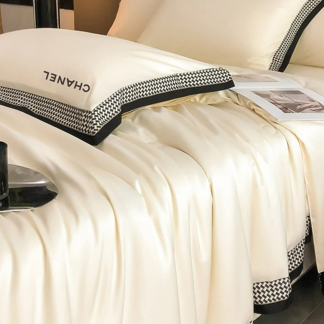 Jogo de Cama Minimal ChaneI 5 Peças